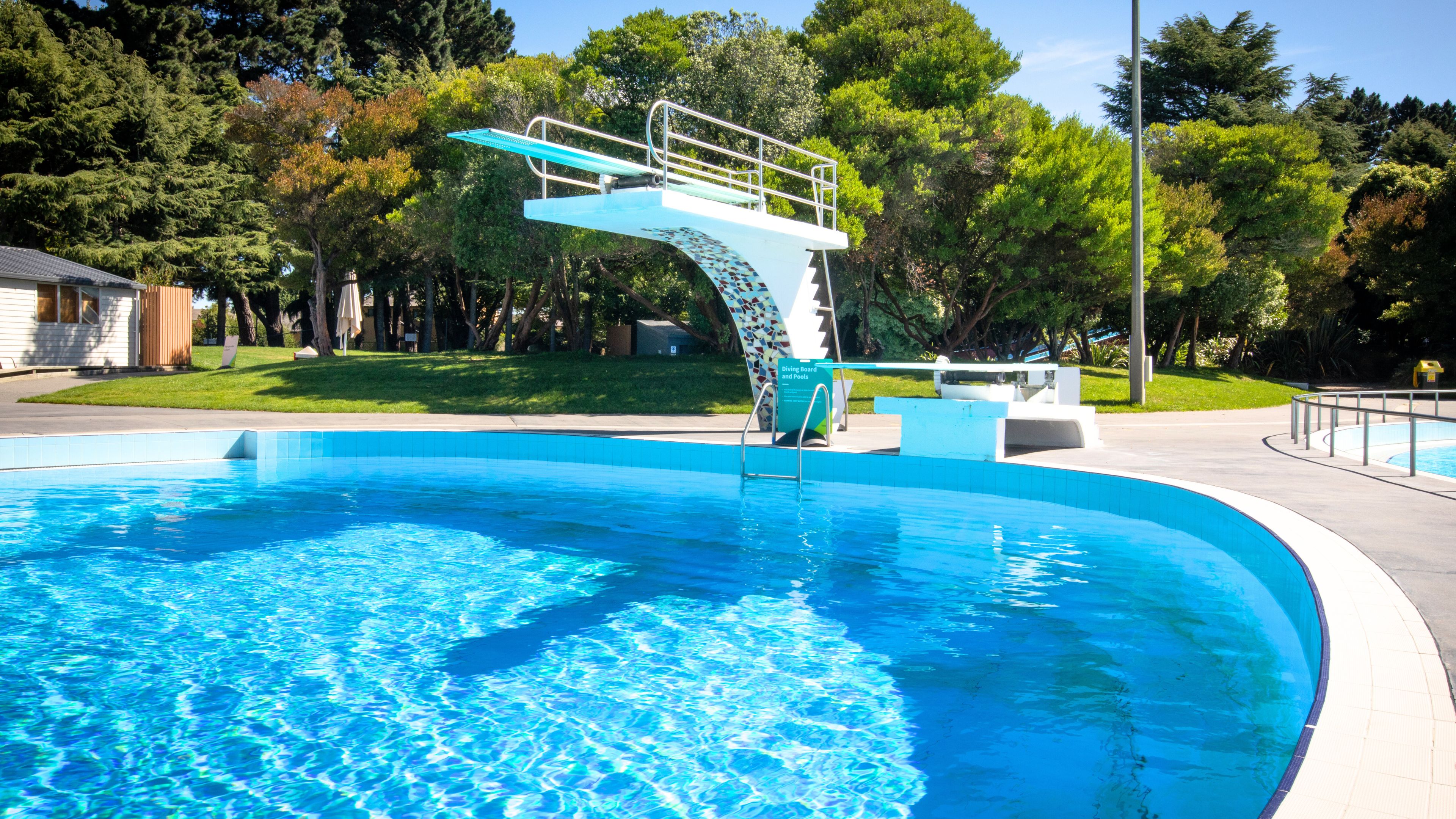 Jellie Park Outdoor Summer Dive Well 1